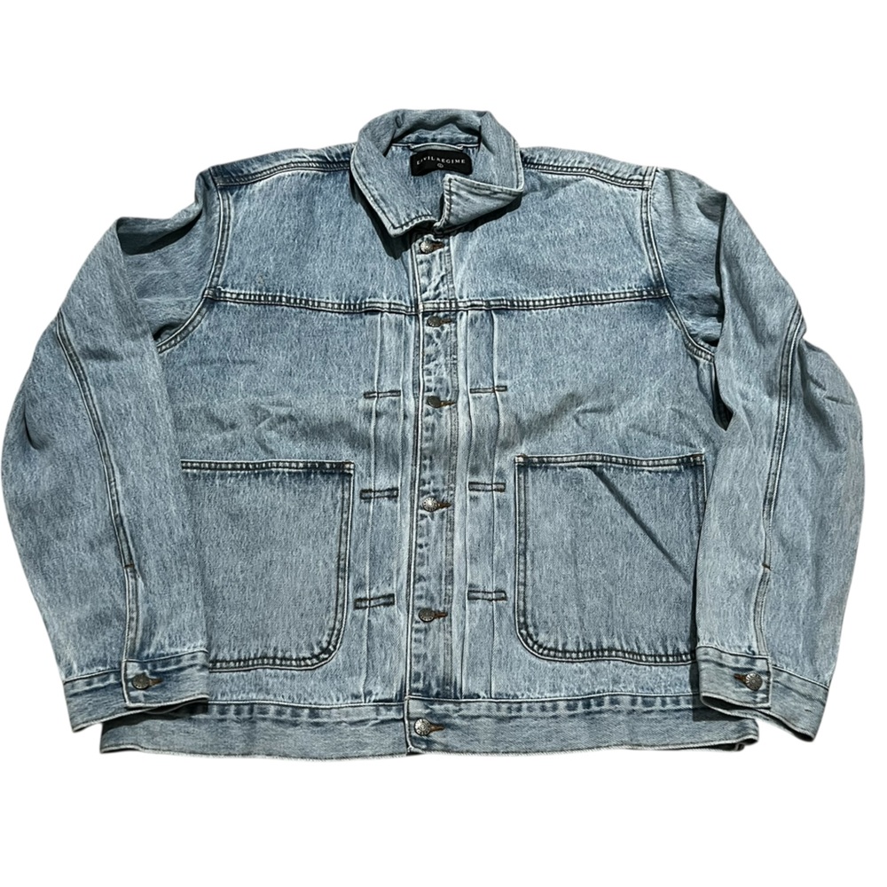 Civil Regime men’s Pleated Denim Jean Jacket Light Denim‎ Wash button up large